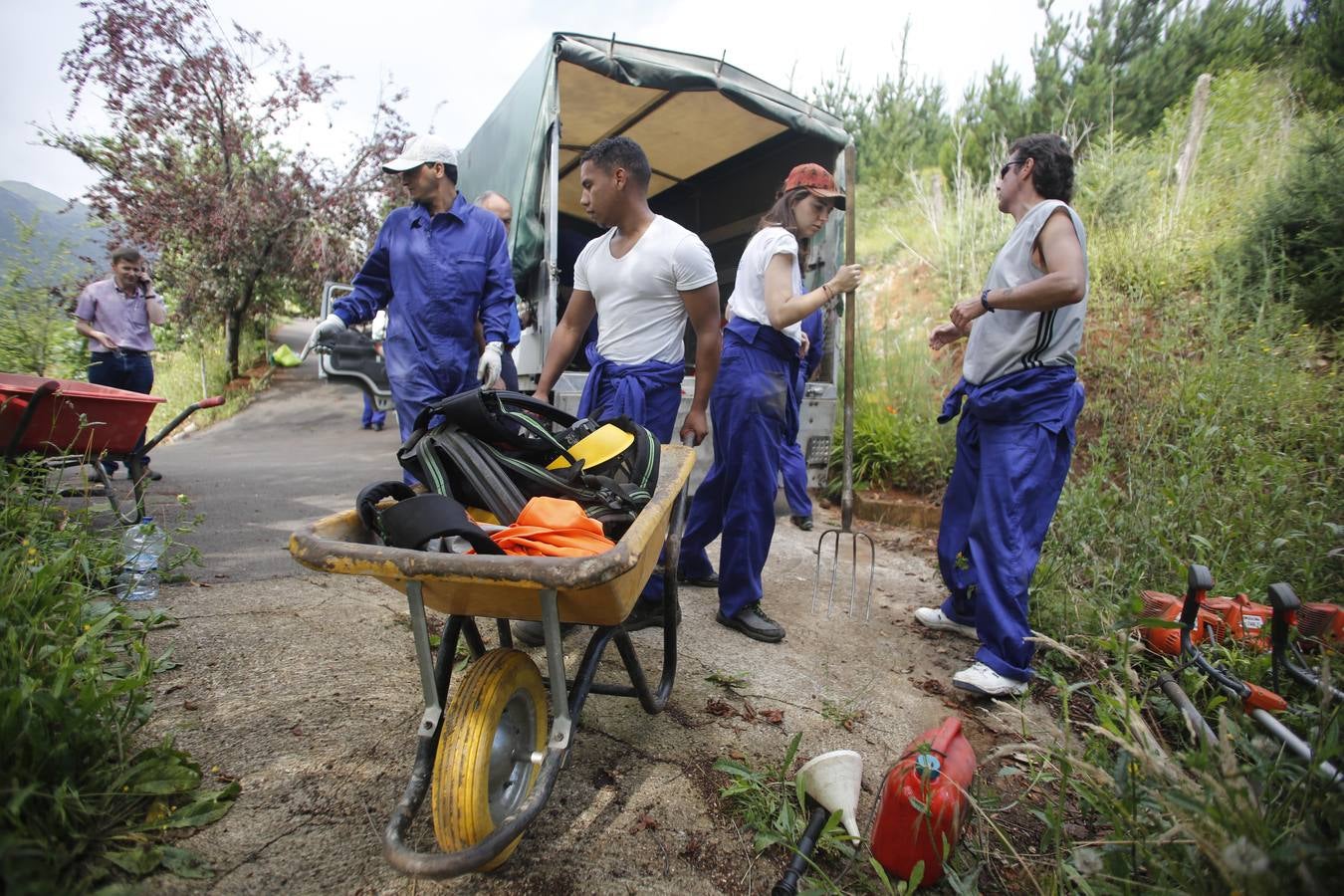 Presos con un trabajo