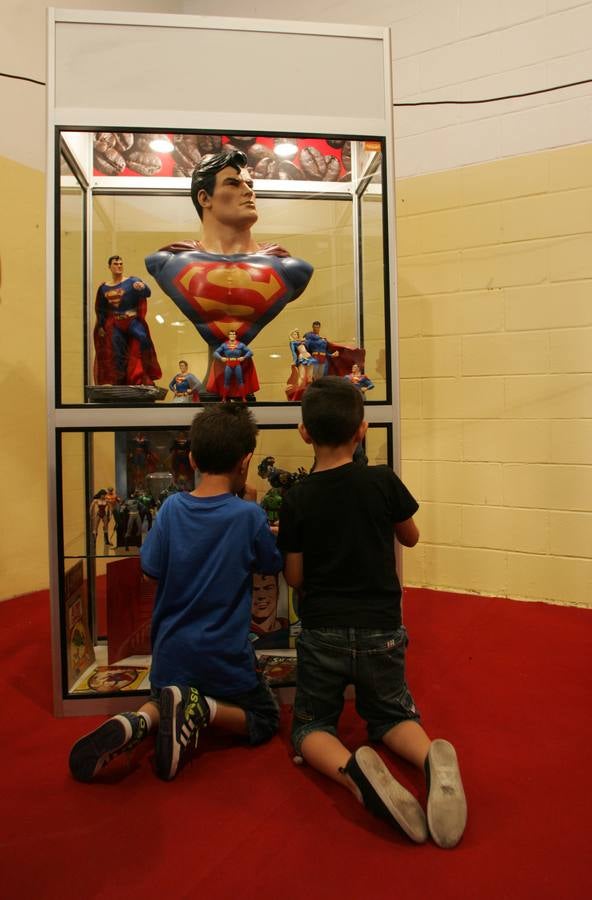 Metrópoli se convierte en la capital del cómic