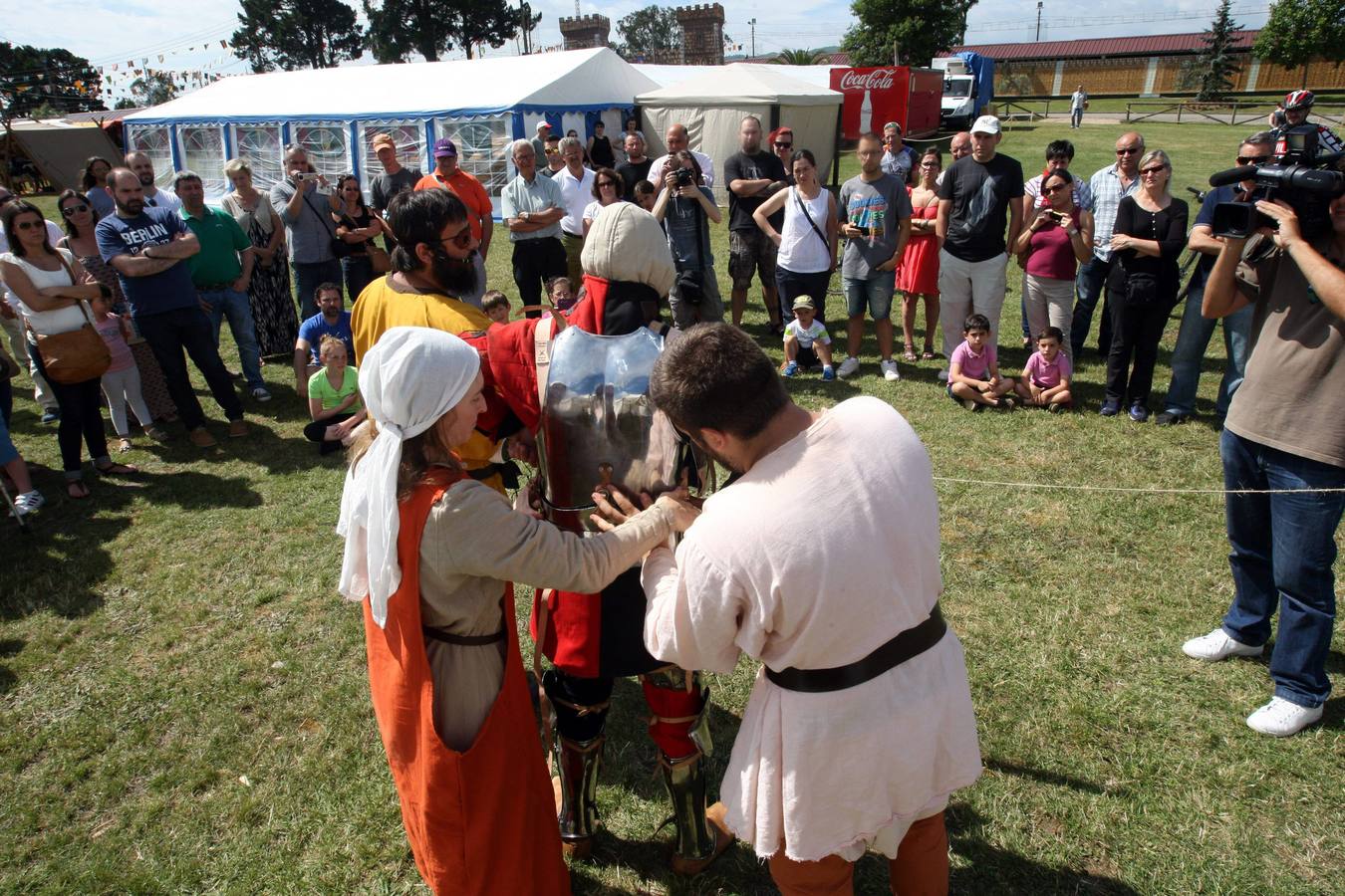 Mercado de la fiesta de Los Exconxuraos en Llanera