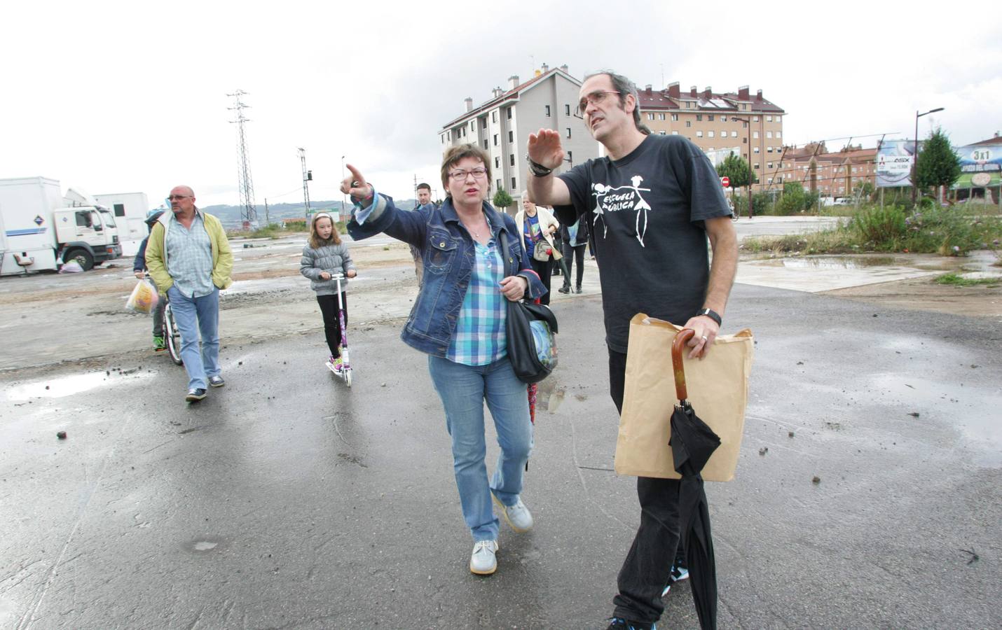 Vecinos de Gijón, en pie de guerra contra los solares abandonados