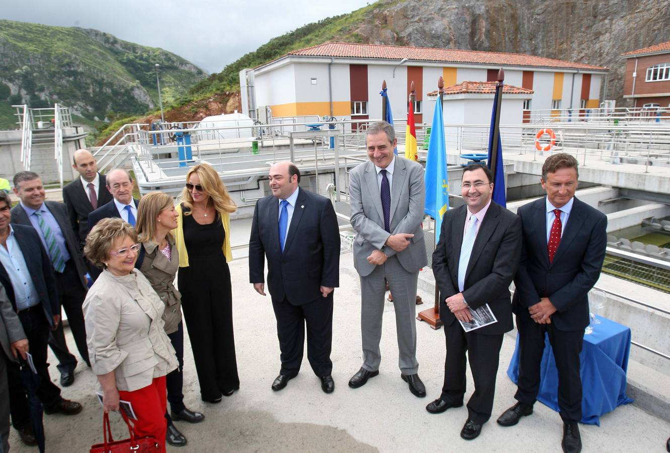 Inauguración de la planta de agua de Cabornio en Oviedo