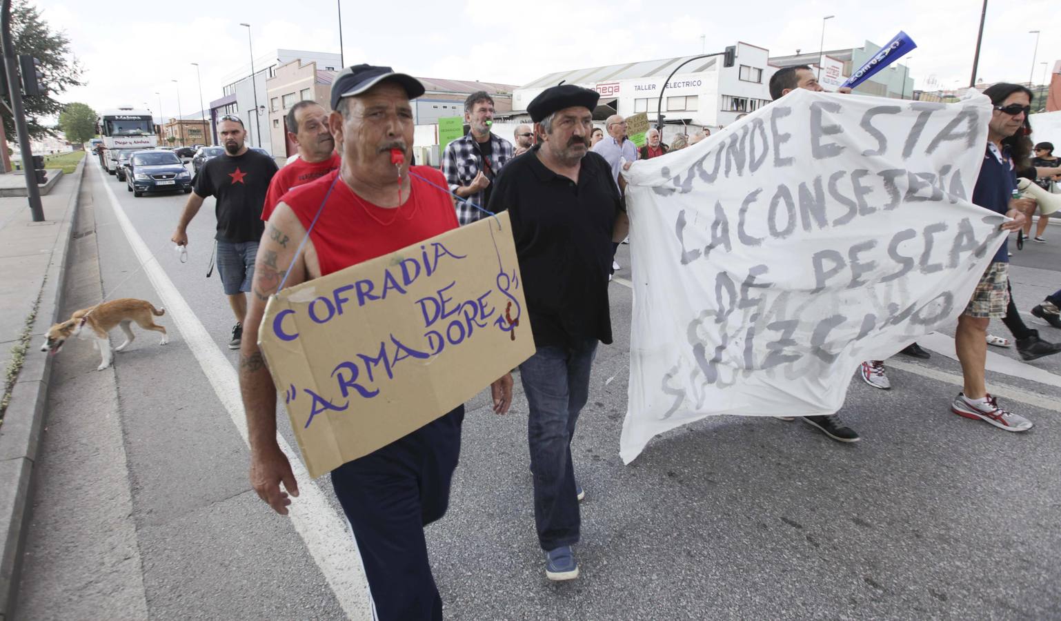 La manifestación de los vecinos de El Nodo, en imágenes