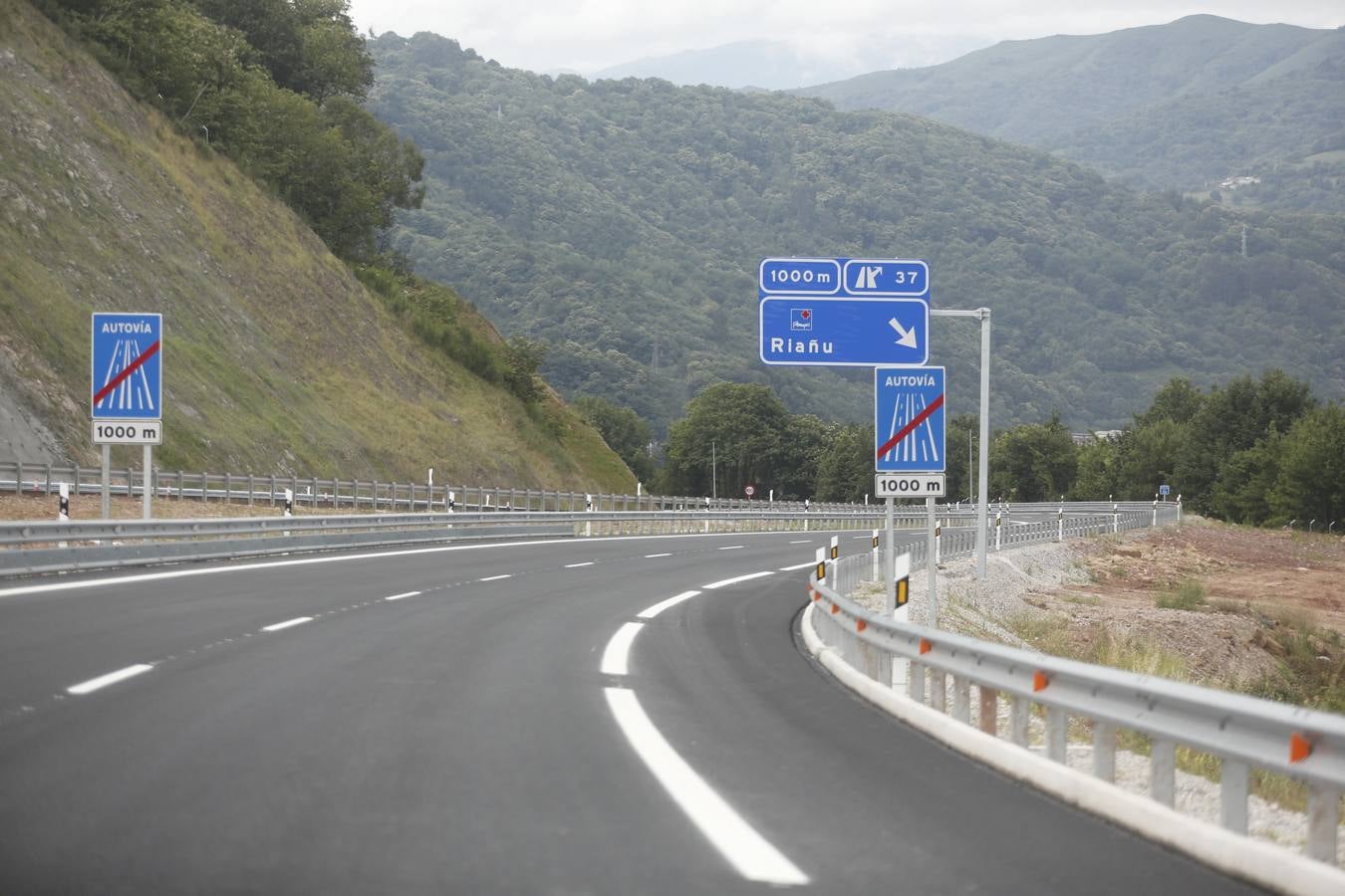 Inauguración de los túneles de Riaño