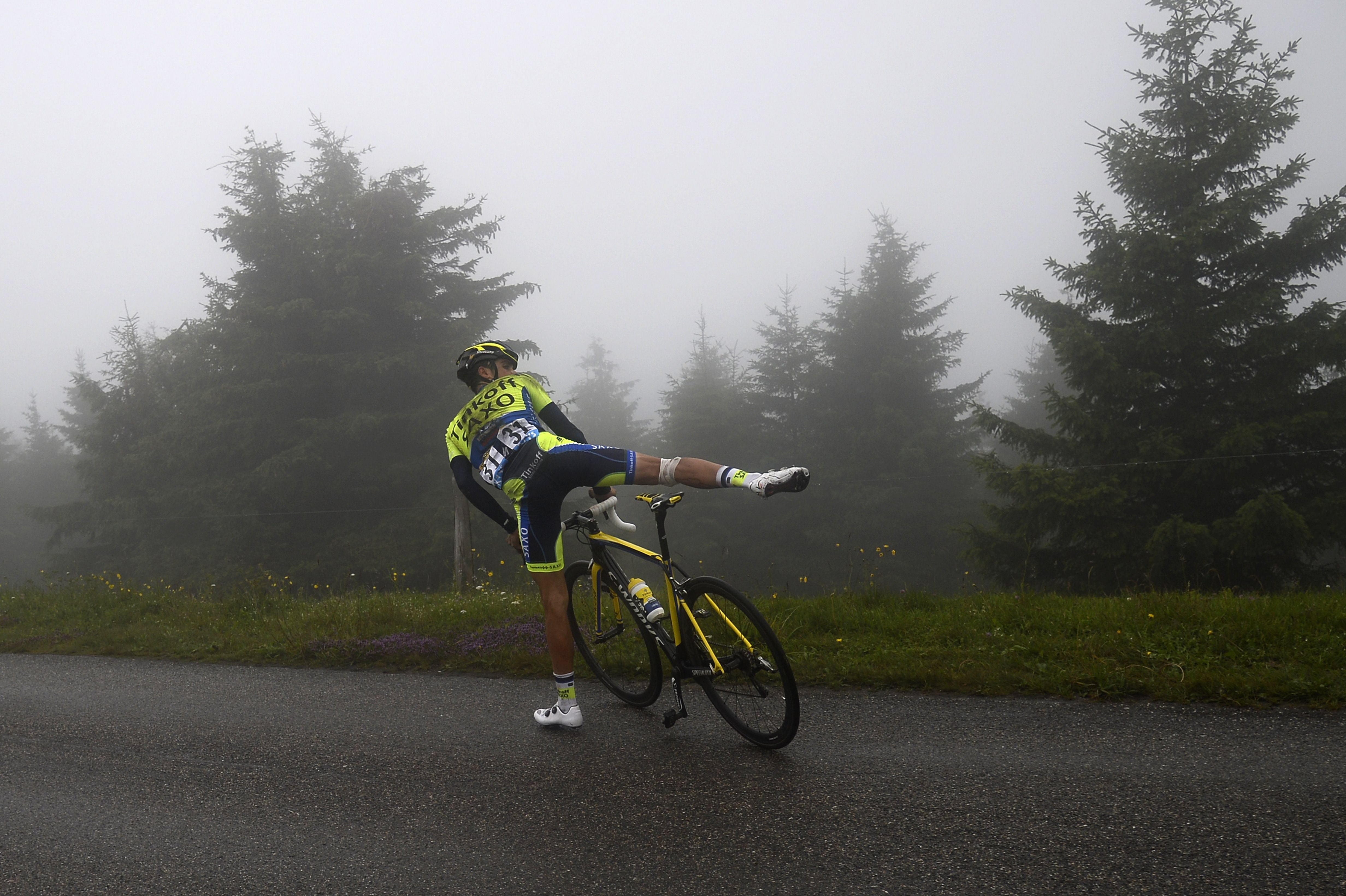 Contador abandona la décima etapa