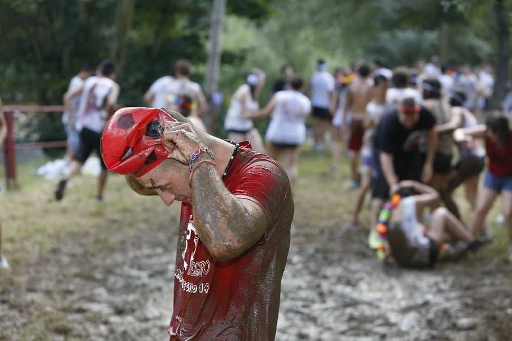 La jira de Sotrondio acaba en el barro