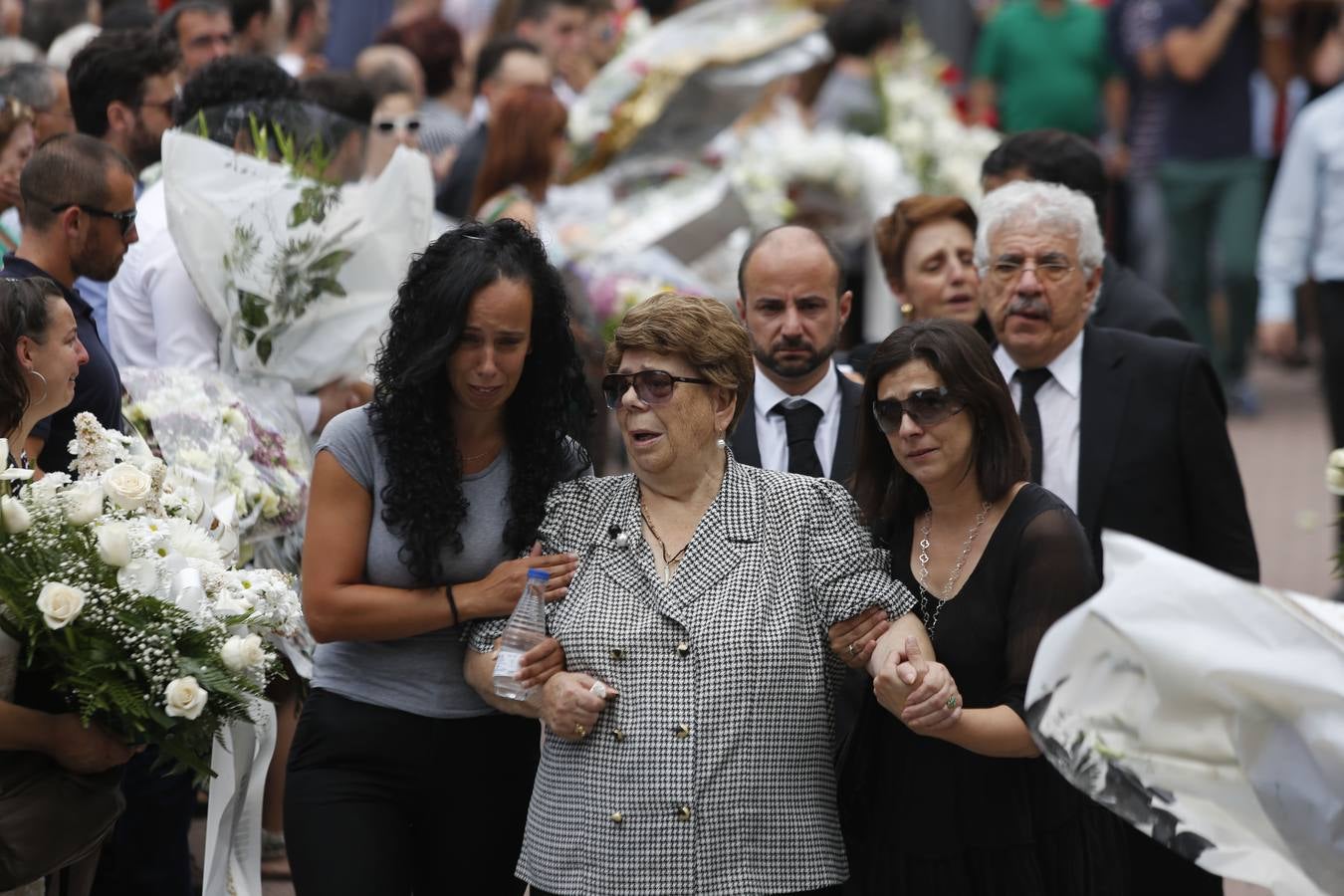 El mundo del fútbol despide a Saúl Lara