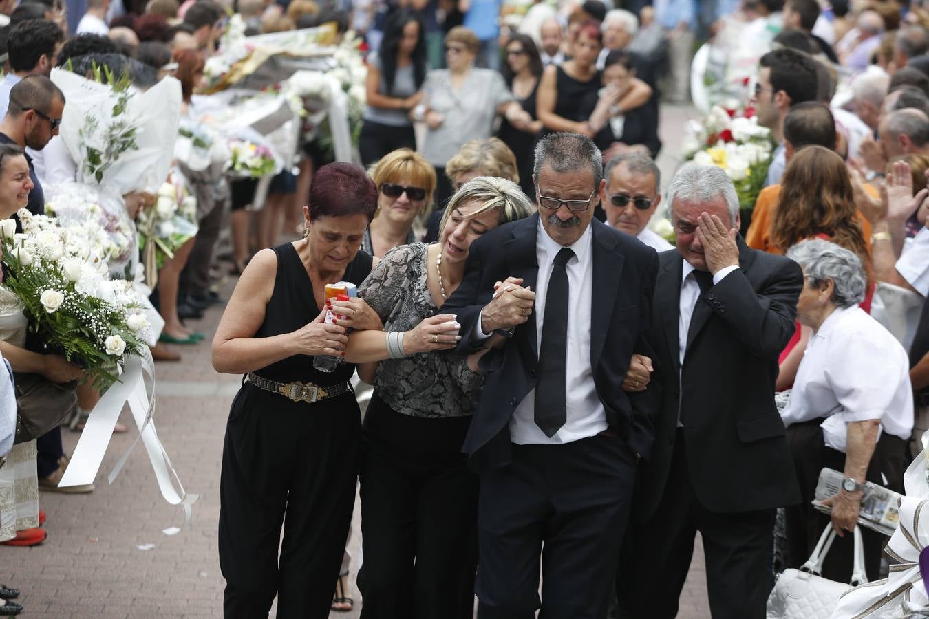 El mundo del fútbol despide a Saúl Lara