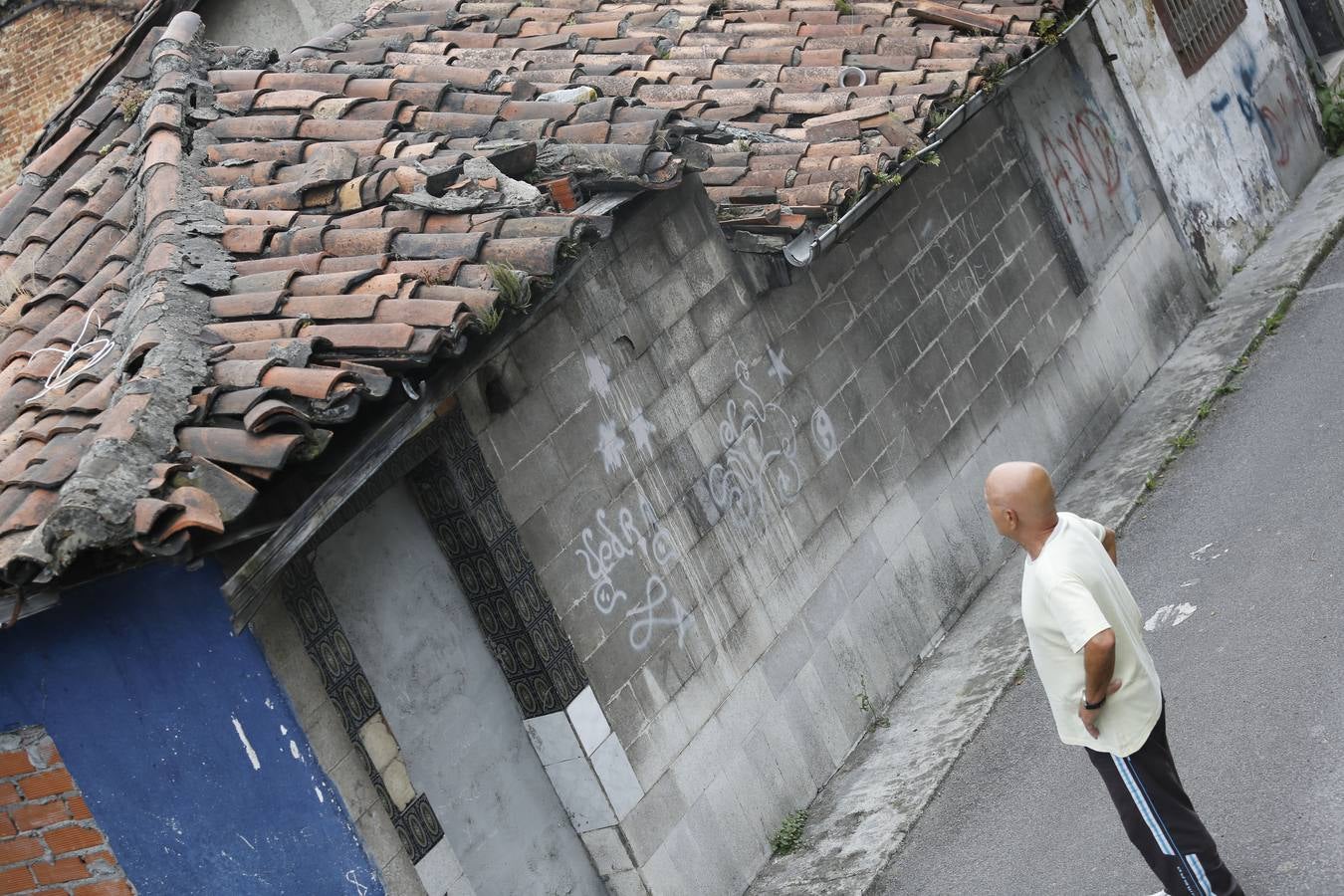 Así se encuentra el barrio de El Puente, en Langreo