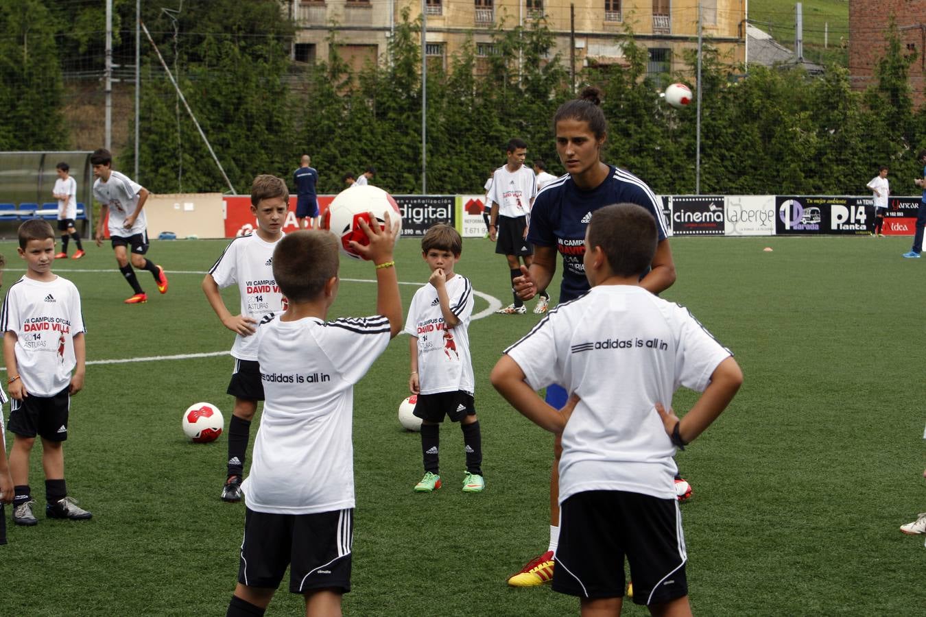 Villa clausura su campus de La Morgal