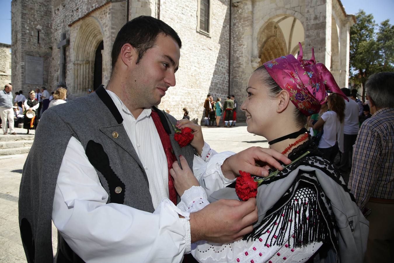 Llanes celebra el día grande de las fiestas de la Magdalena