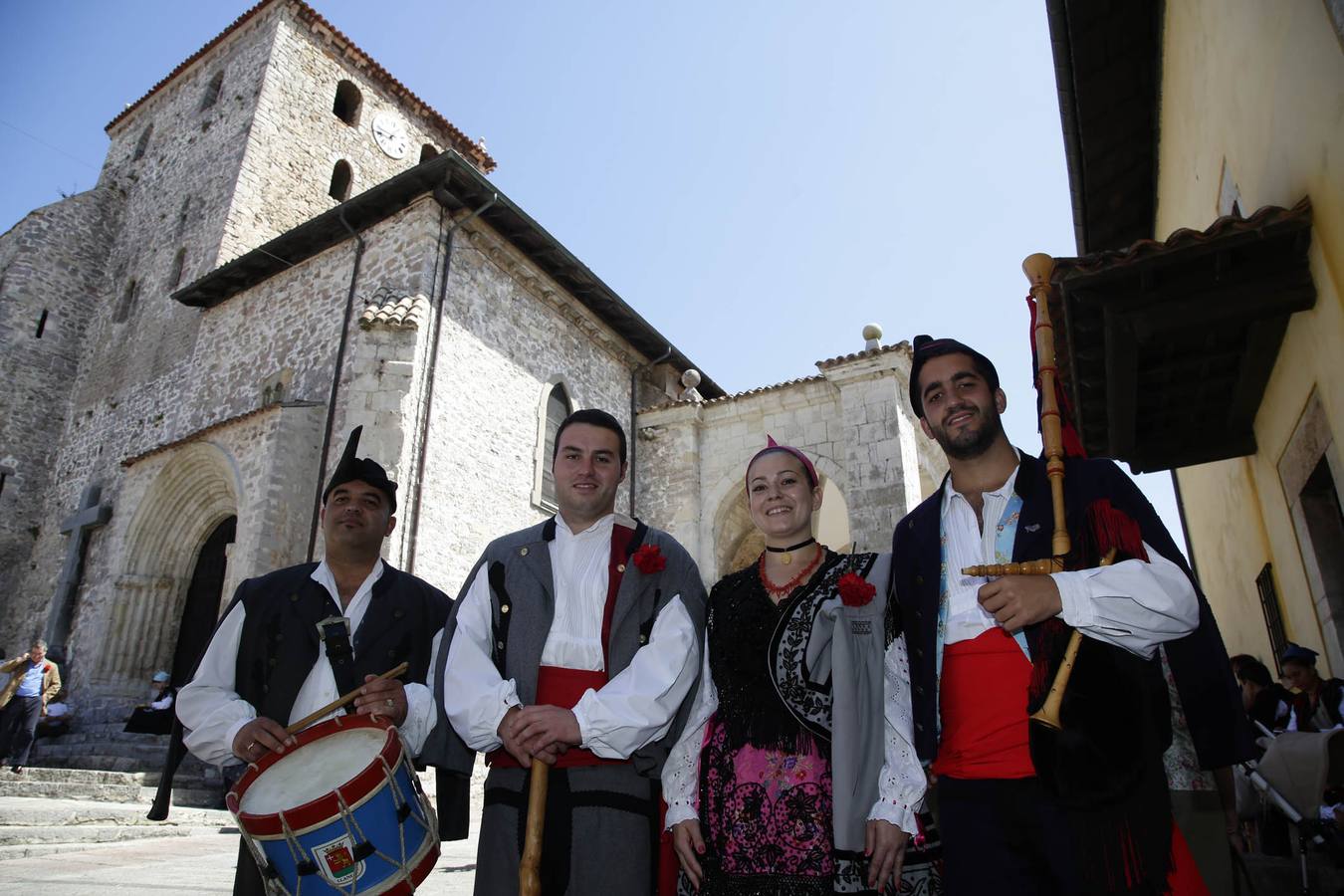 Llanes celebra el día grande de las fiestas de la Magdalena