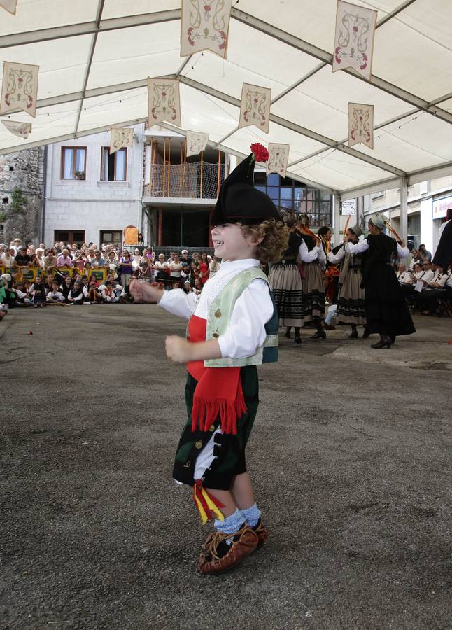 Llanes celebra el día grande de las fiestas de la Magdalena