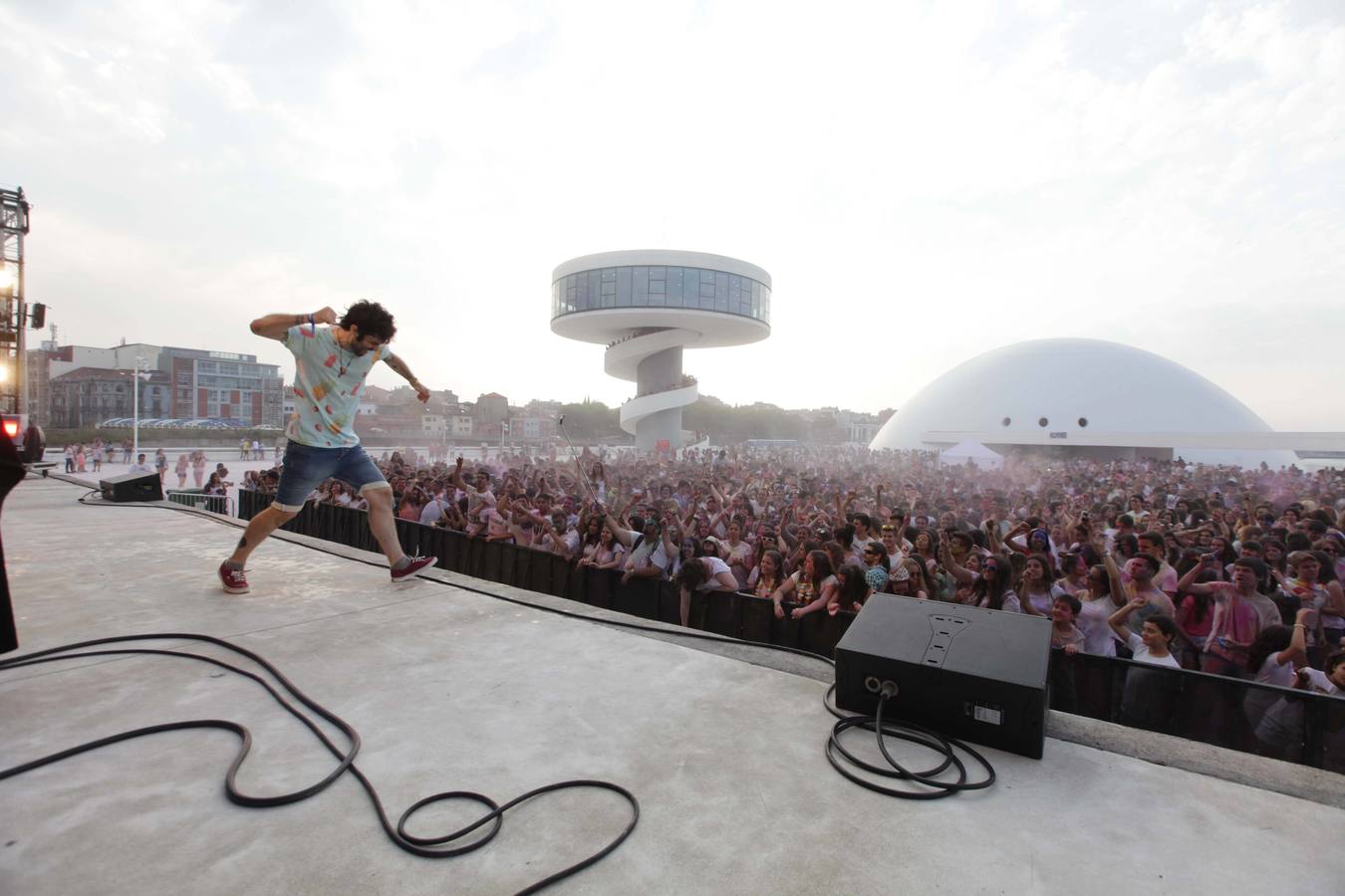 Las mejores fotos de la Holi party en Avilés