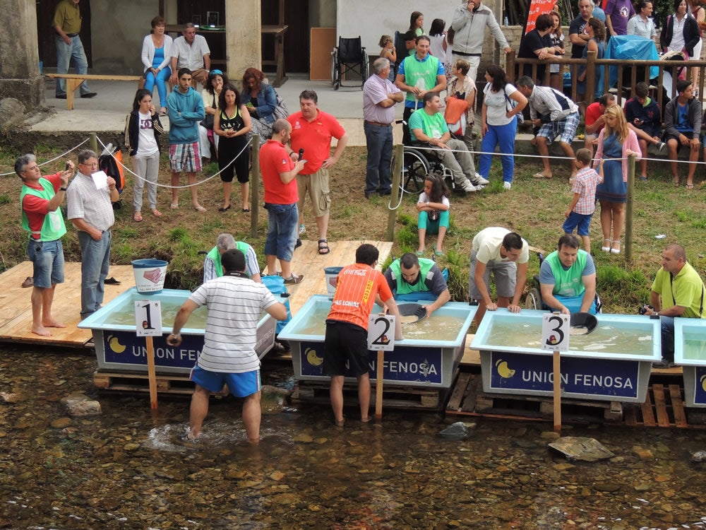 Navelgas inaugura el XIV Campeonato Nacional de Bateo de Oro