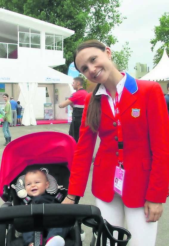 Georgina Bloomberg, con Jusper, su hijo