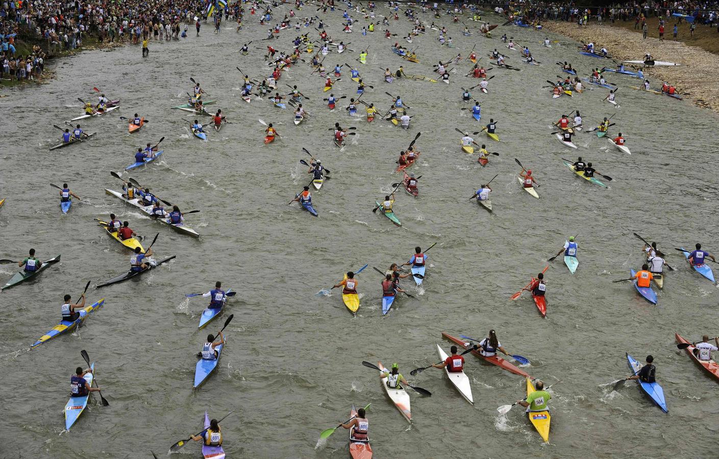 El Descenso del Sella, fiesta y deporte van de la mano