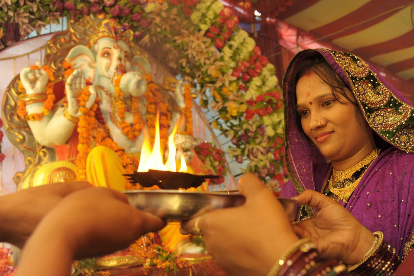 Honores para el dios Ganesha