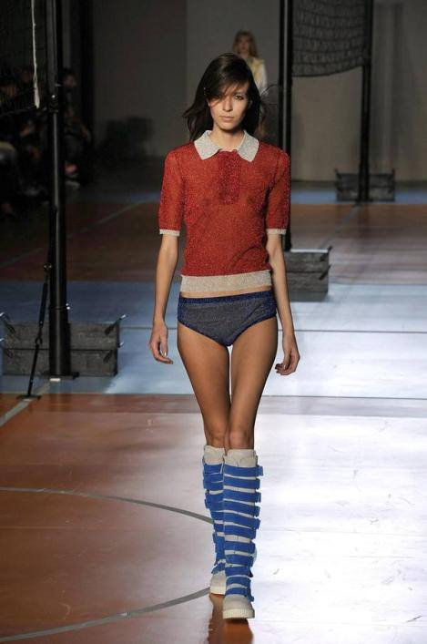 Vuelve a la pasarela la polémica de la delgadez extrema