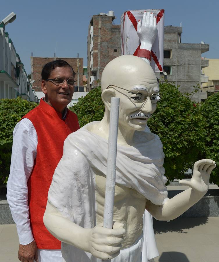 Un país más limpio en homenaje a Gandhi