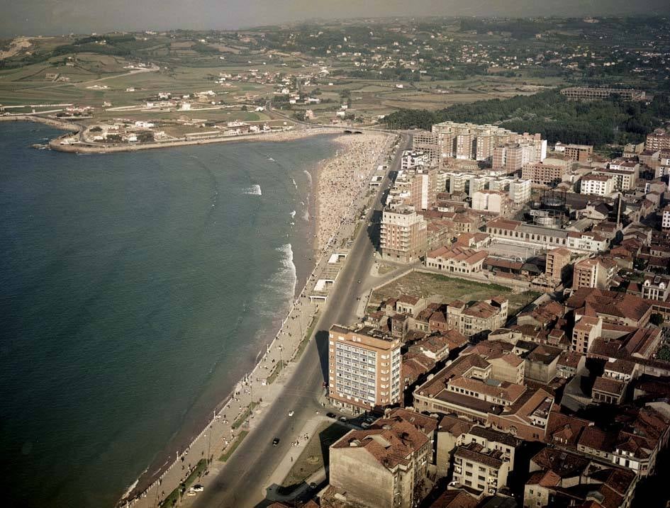 La Asturias del siglo XX, desde el aire
