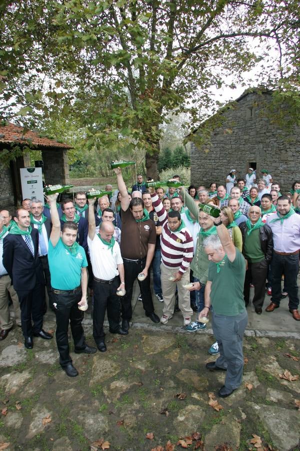 Presentación de Gijón de Sidra en el Museo del Pueblo de Asturias