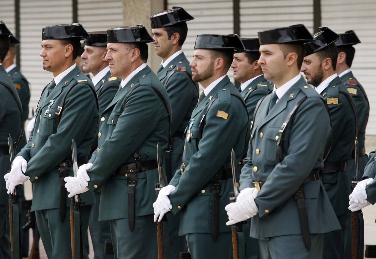 La Guardia Civil de Oviedo honra a la Virgen del Pilar