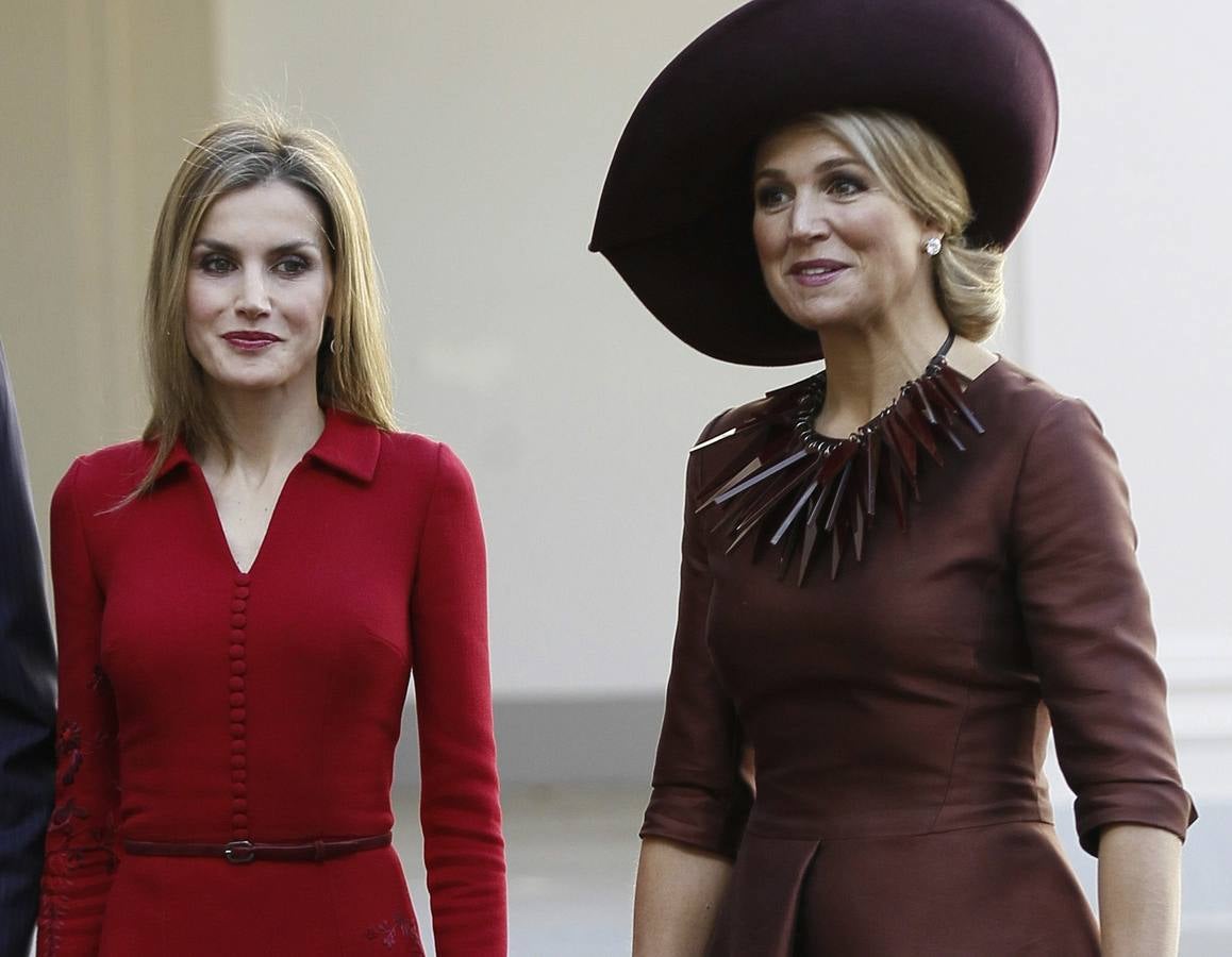 Duelo de estilo entre las Reinas Letizia y Máxima en la visita de los Reyes de España a Holanda