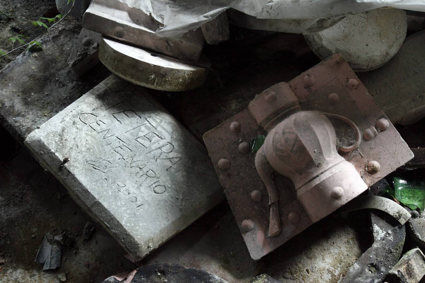 El desolador estado de la fábrica de loza de San Claudio