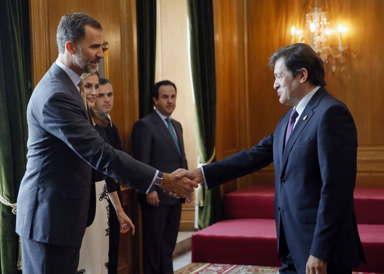 Audiencia de los Reyes con los galardonados con las Medallas de Asturias y los Premios Fin de Carrera