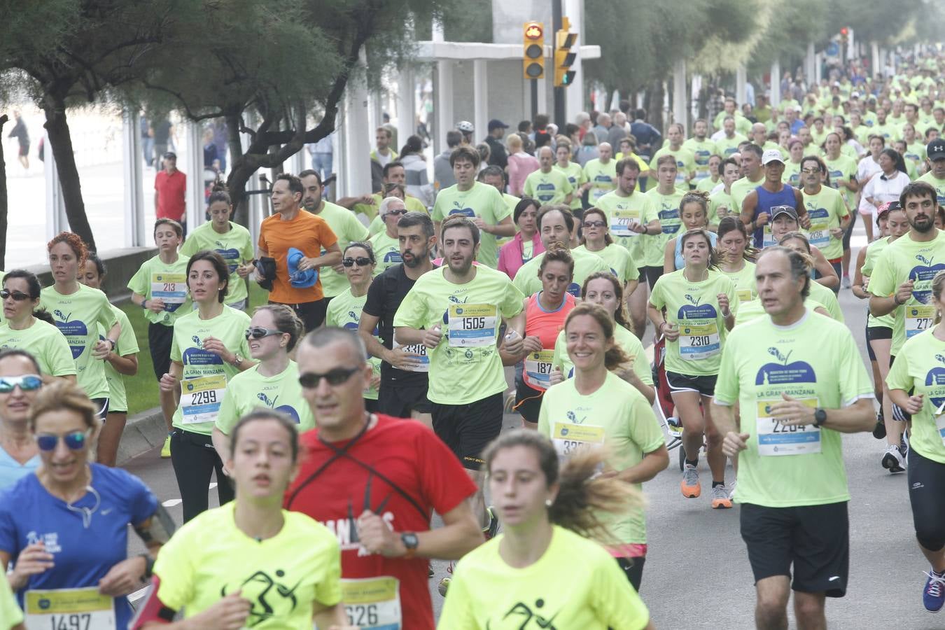 ¡Búscate en la carrera &#039;La Gran Manzana&#039; de Gijón! (4)