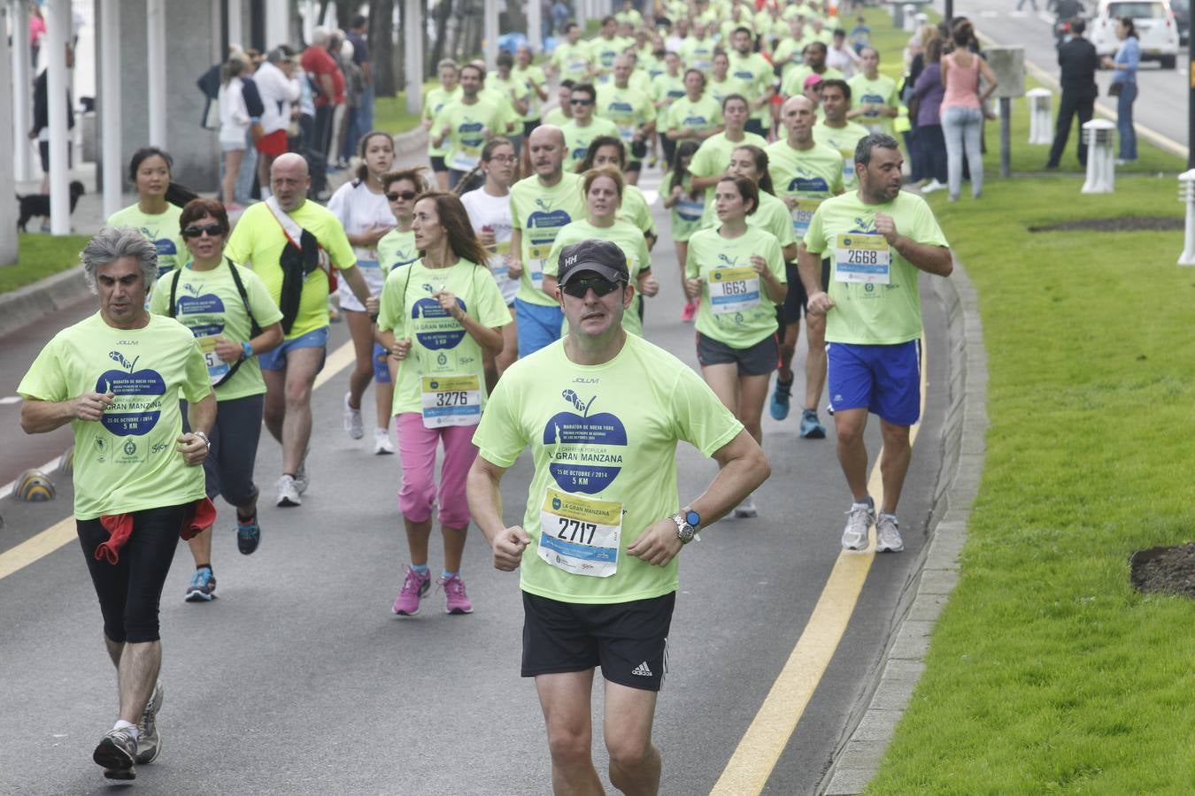 ¡Búscate en la carrera &#039;La Gran Manzana&#039; de Gijón! (6)