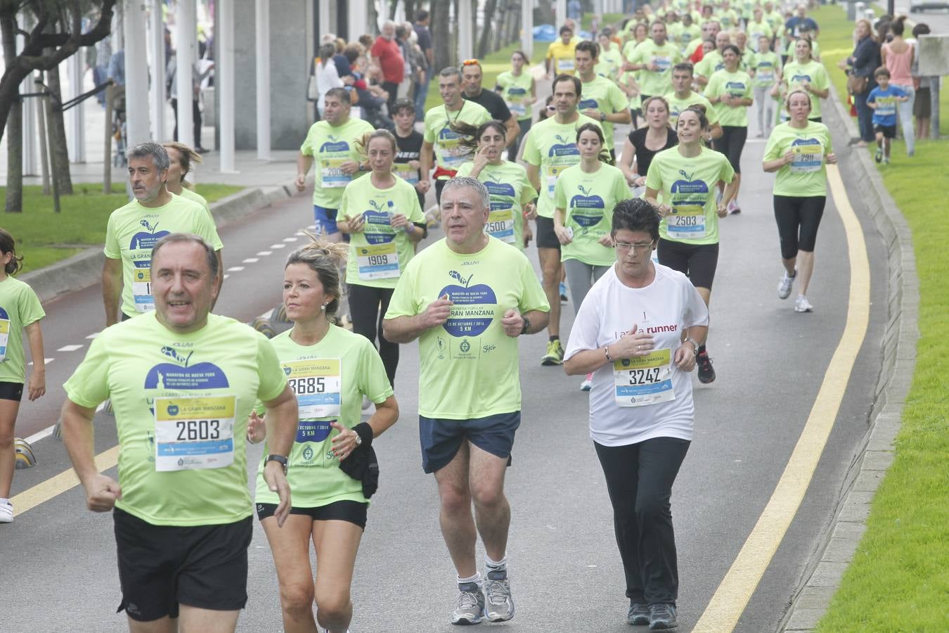 ¡Búscate en la carrera &#039;La Gran Manzana&#039; de Gijón! (6)