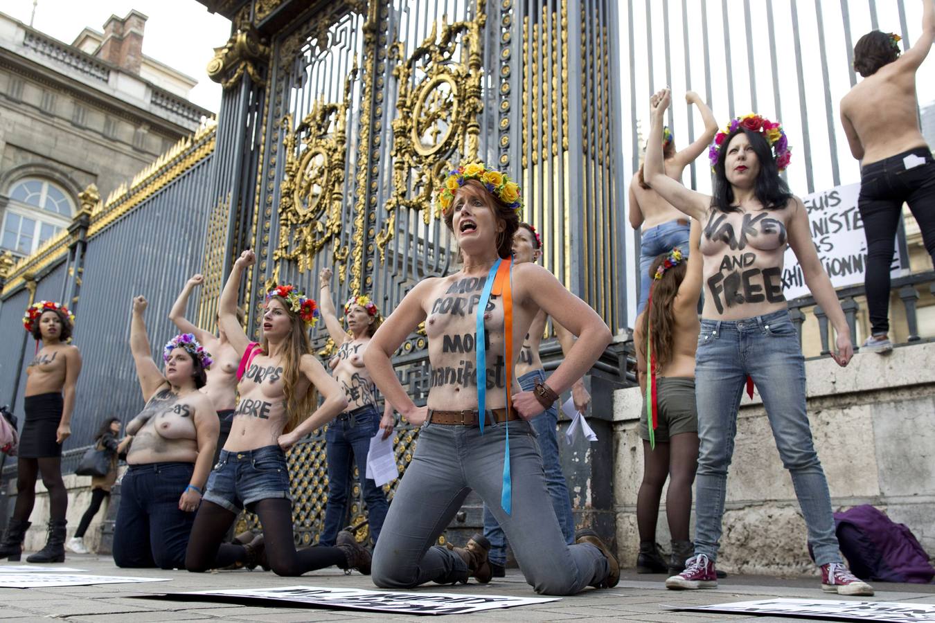 Protesta de Femen en París