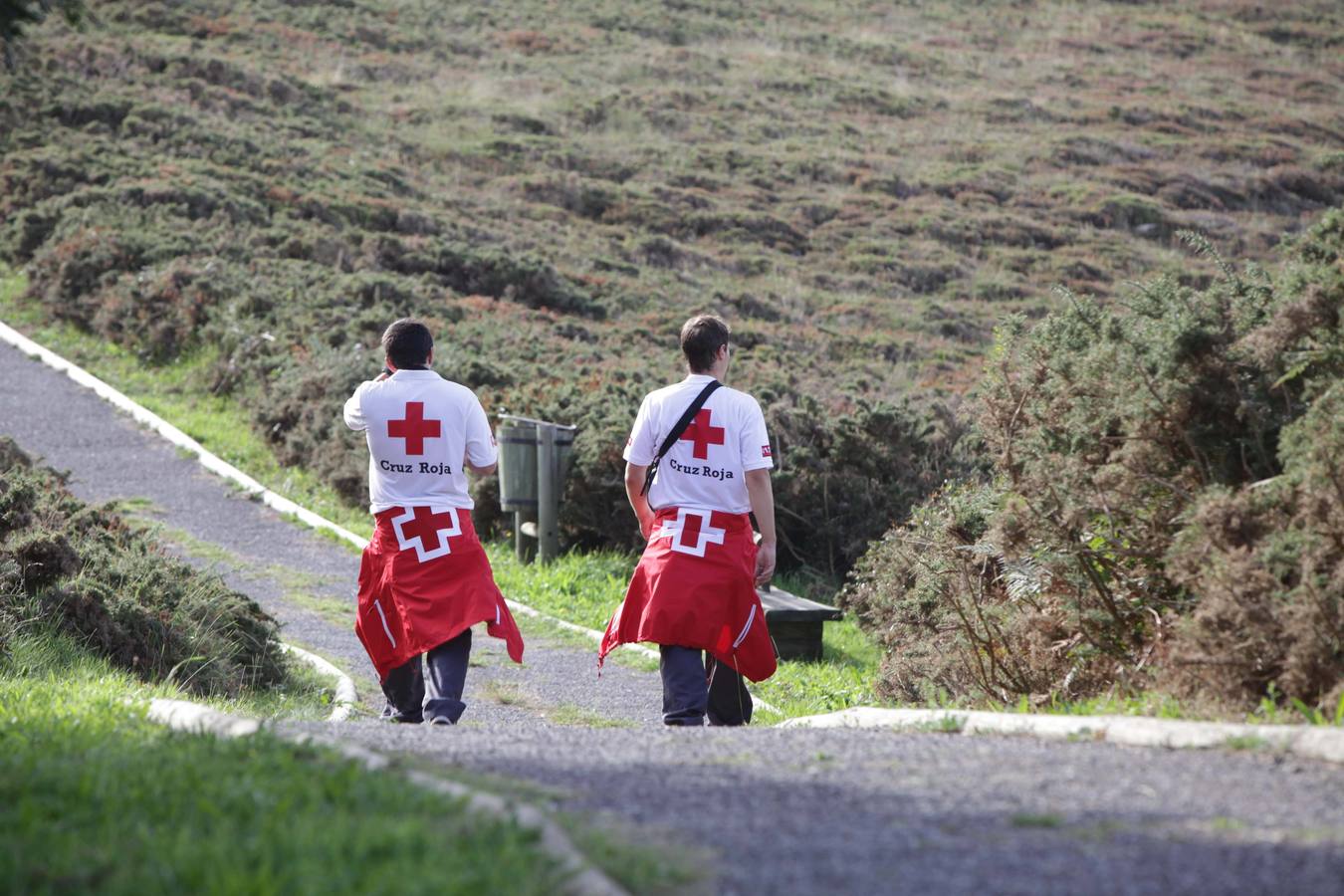 Labores de búsqueda del percebero desaparecido en Castrillón