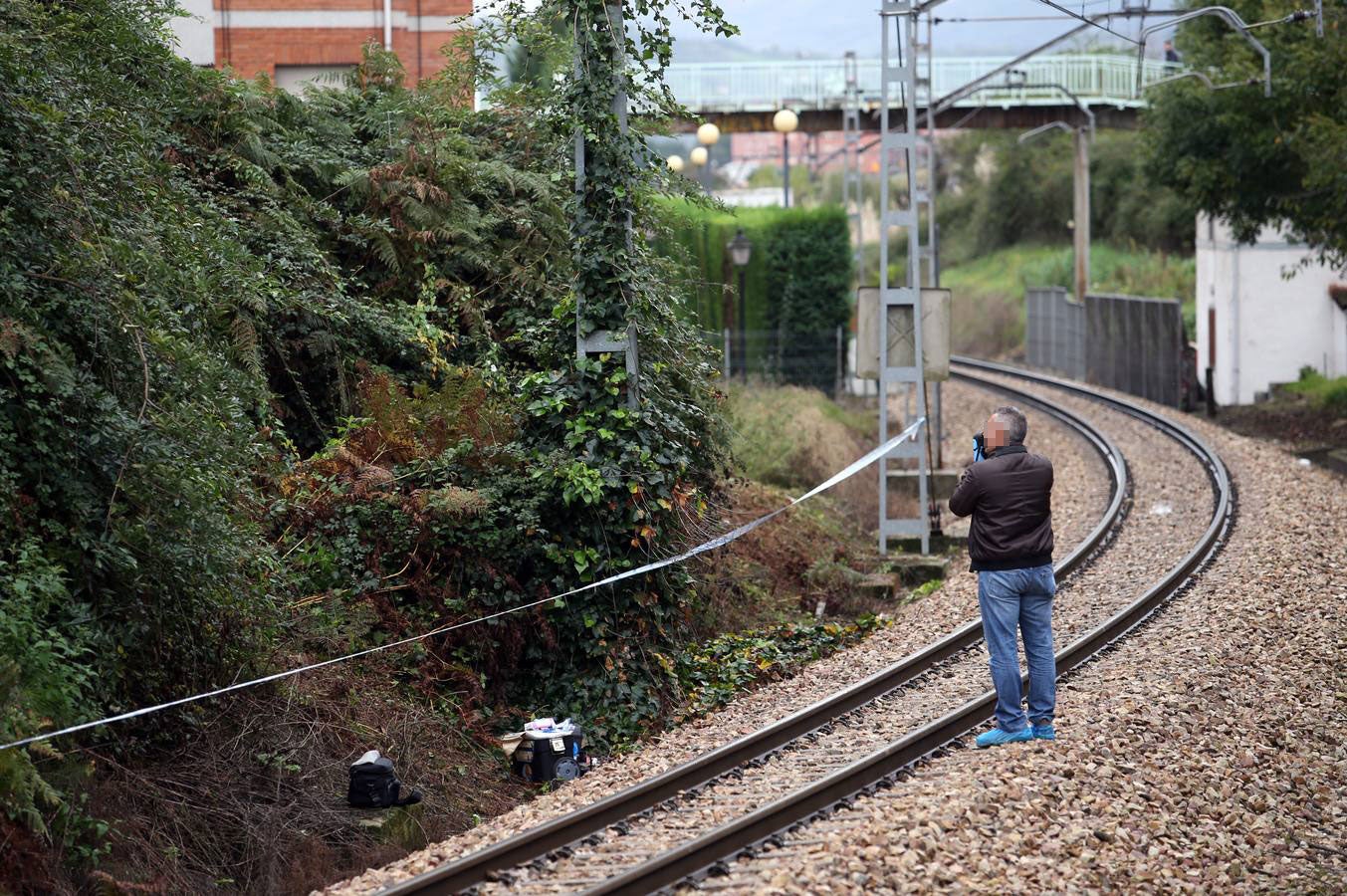 Hallan el cadáver de un niño de dos años en las vías del tren en Oviedo