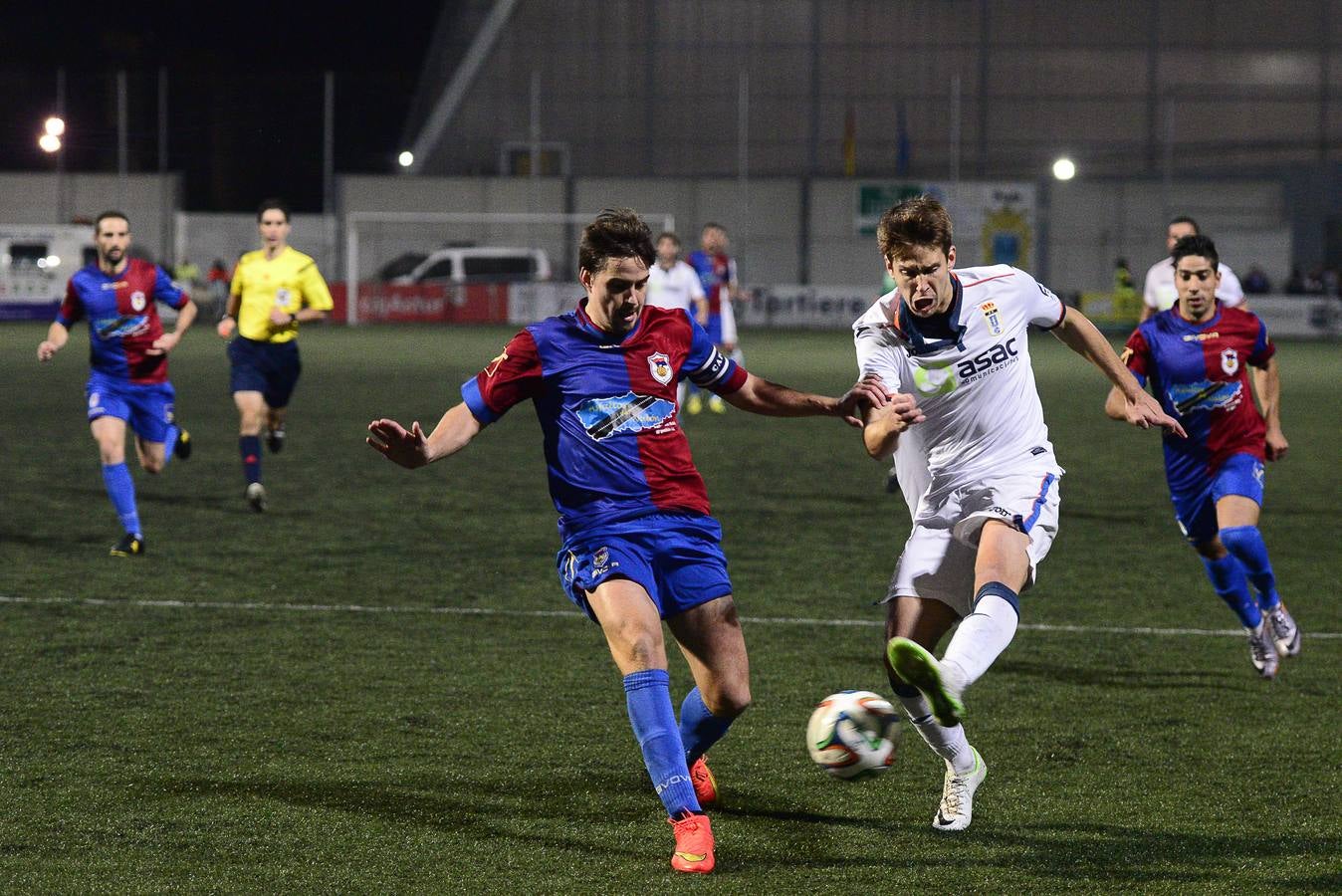 Langreo 2 - 1 Real Oviedo
