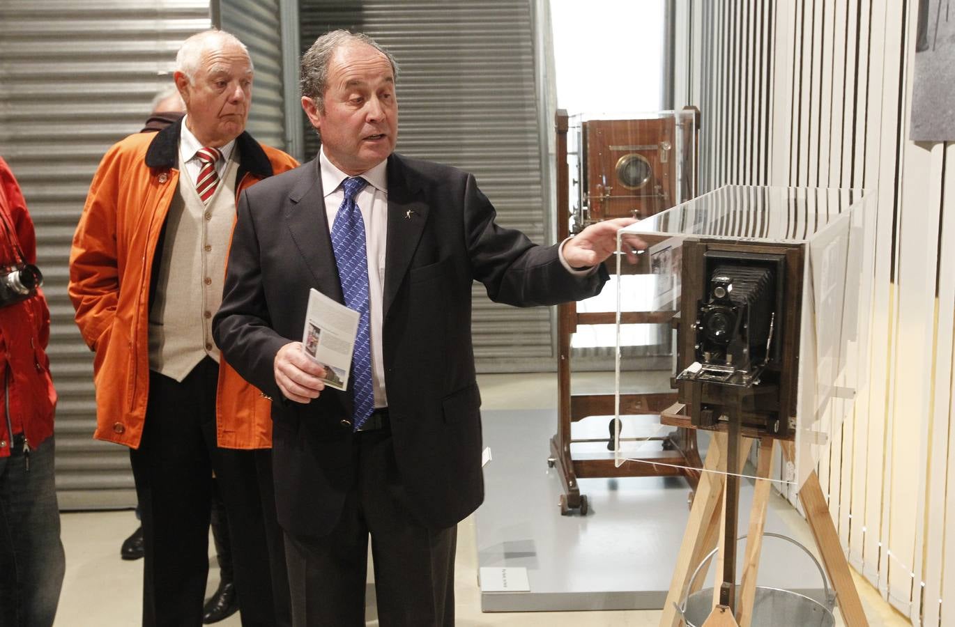 El Museo del Pueblo de Asturias repasa la historia de las cámaras fotográficas