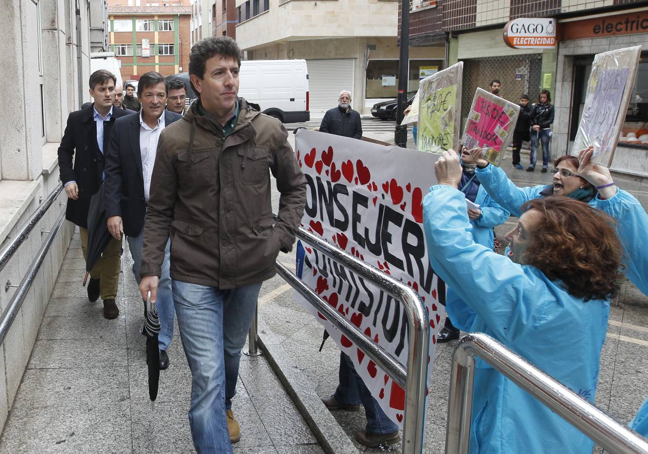 El inicio de la precampaña del PSOE en Asturias, en imágenes