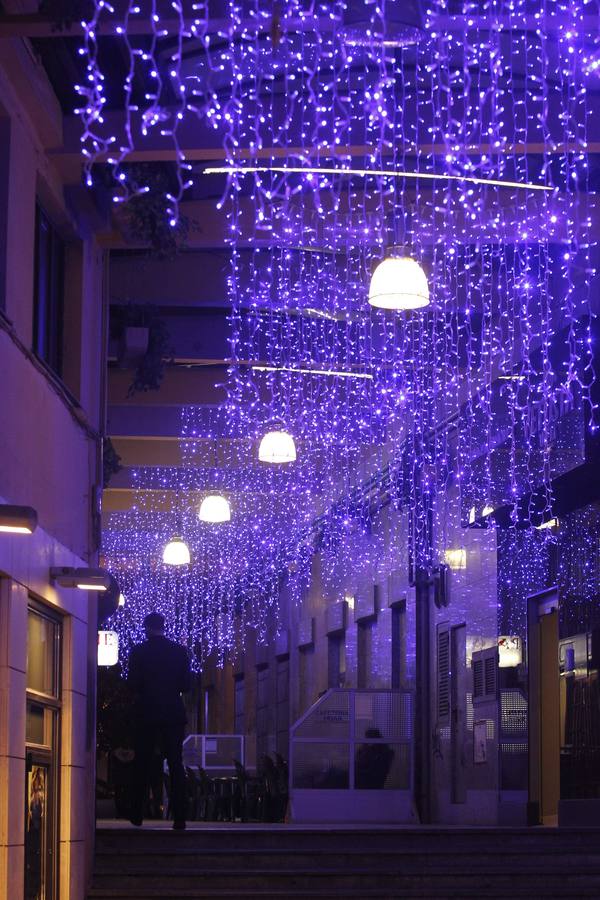 Oviedo enciende la iluminación de Navidad