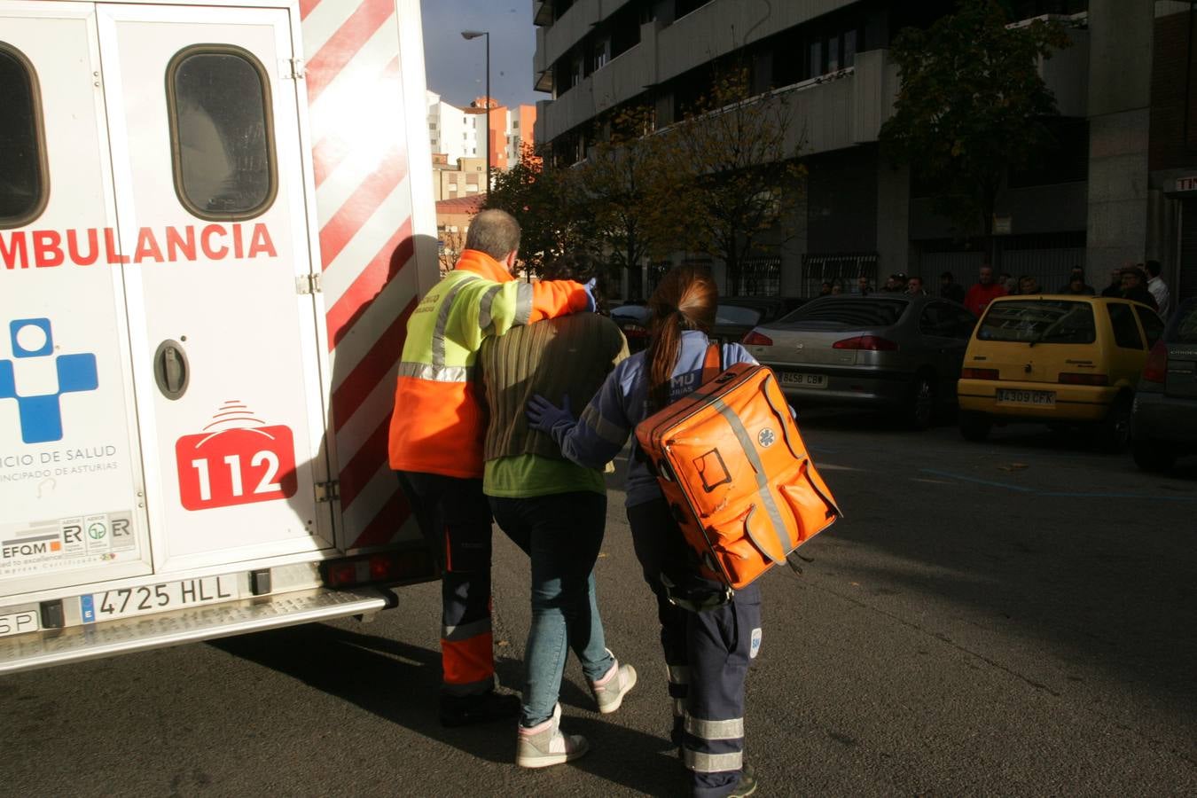 Agrede a dos miembros de su familia e intenta suicidarse