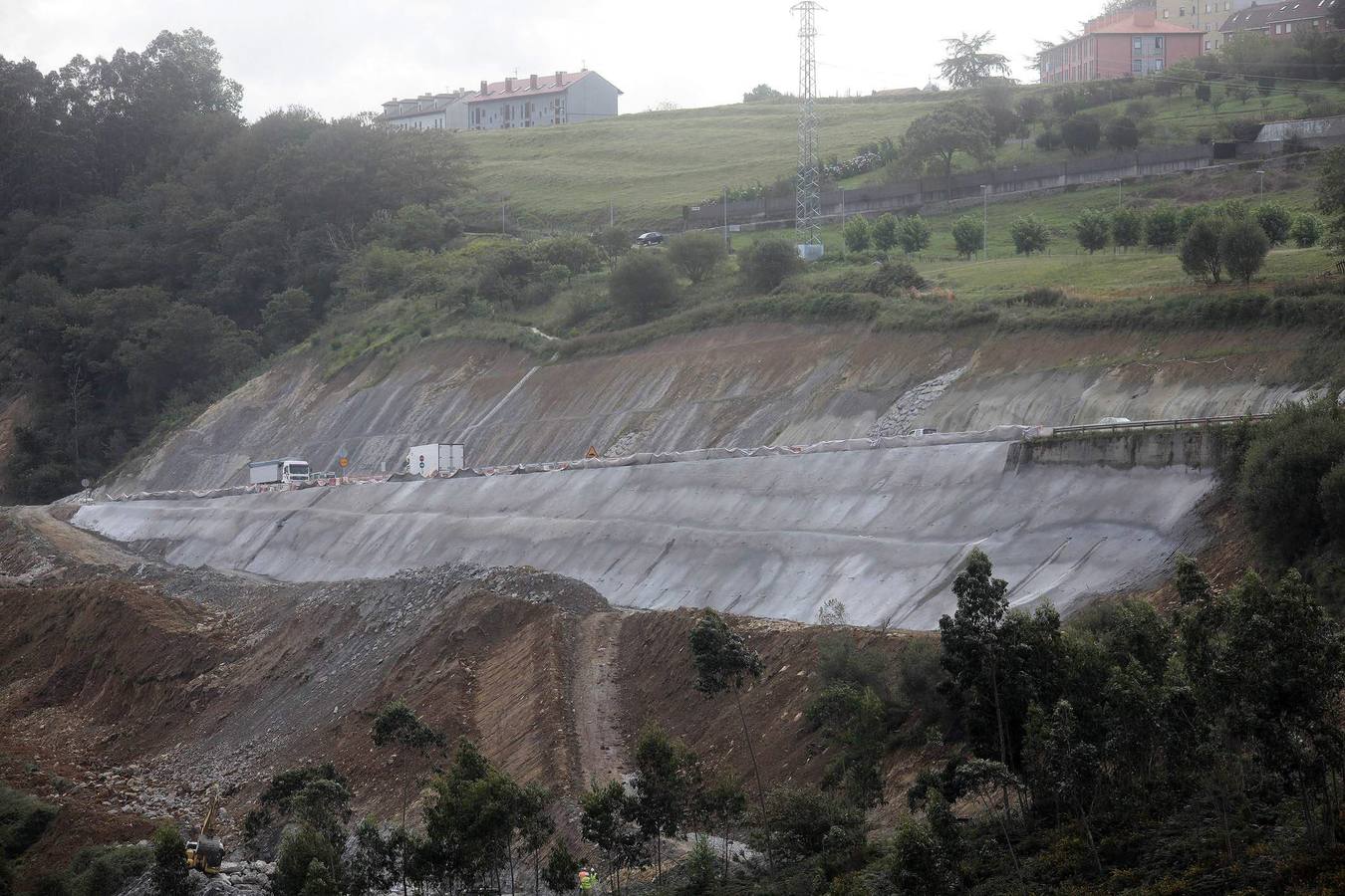 Las imágenes de las últimas obras en la Autovía del Cantábrico