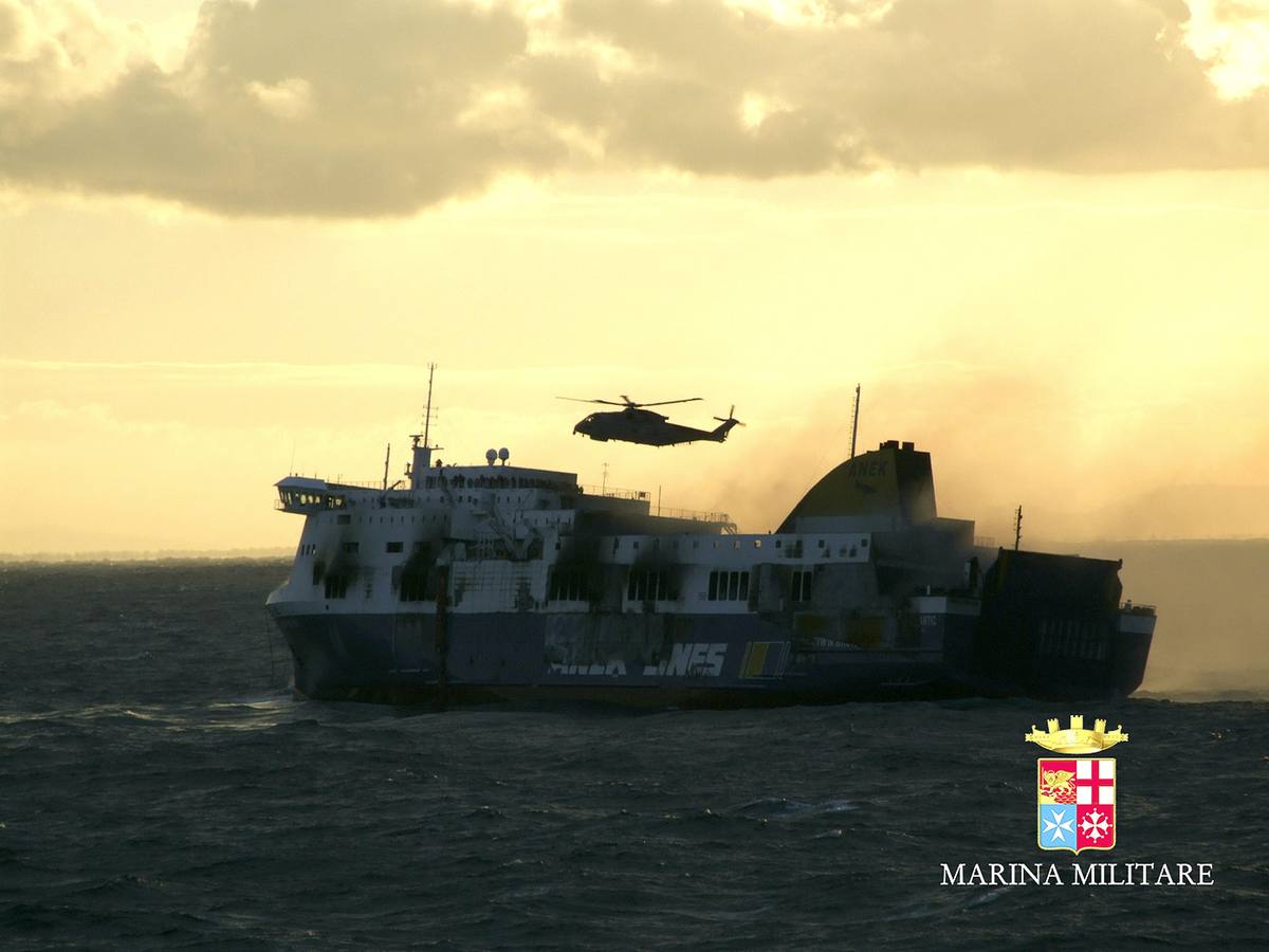 Las imágenes del rescate del Norman Atlantic