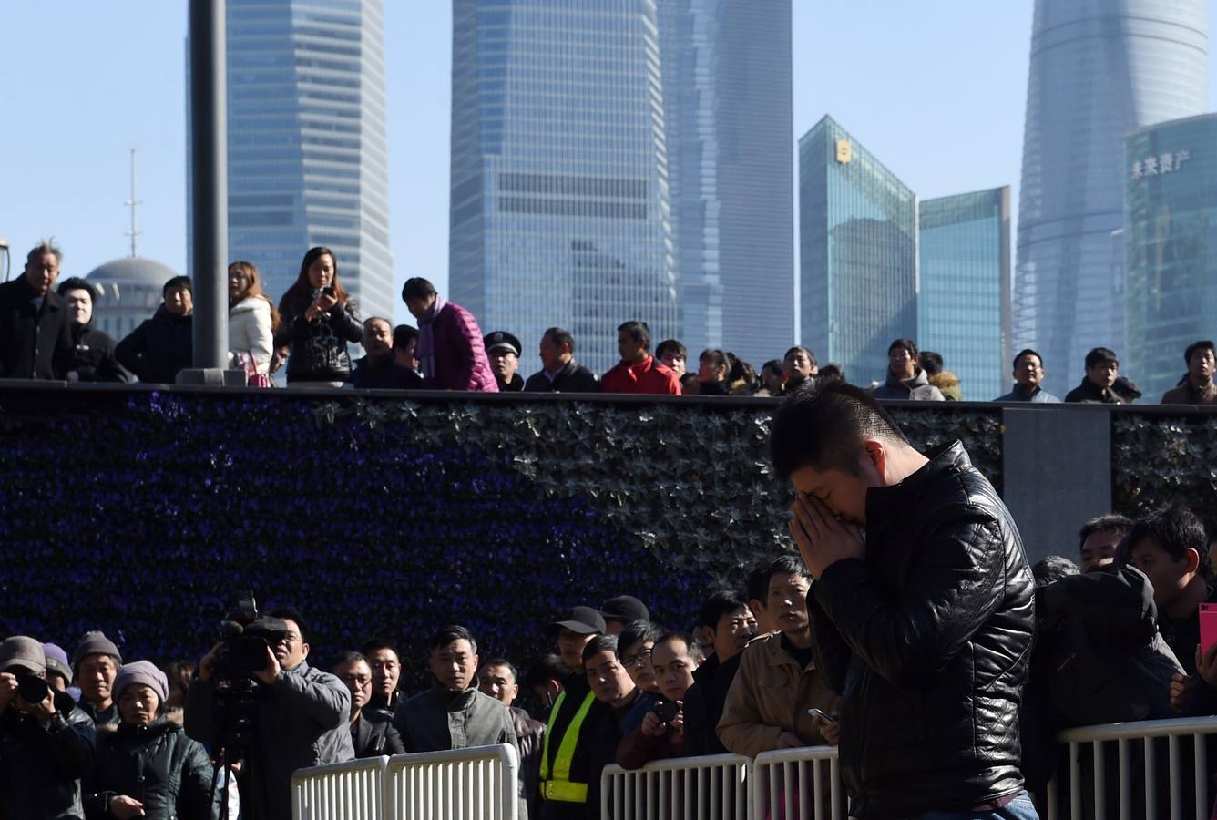 Una estampida en la fiesta de Año Nuevo de Shanghái deja 35 muertos