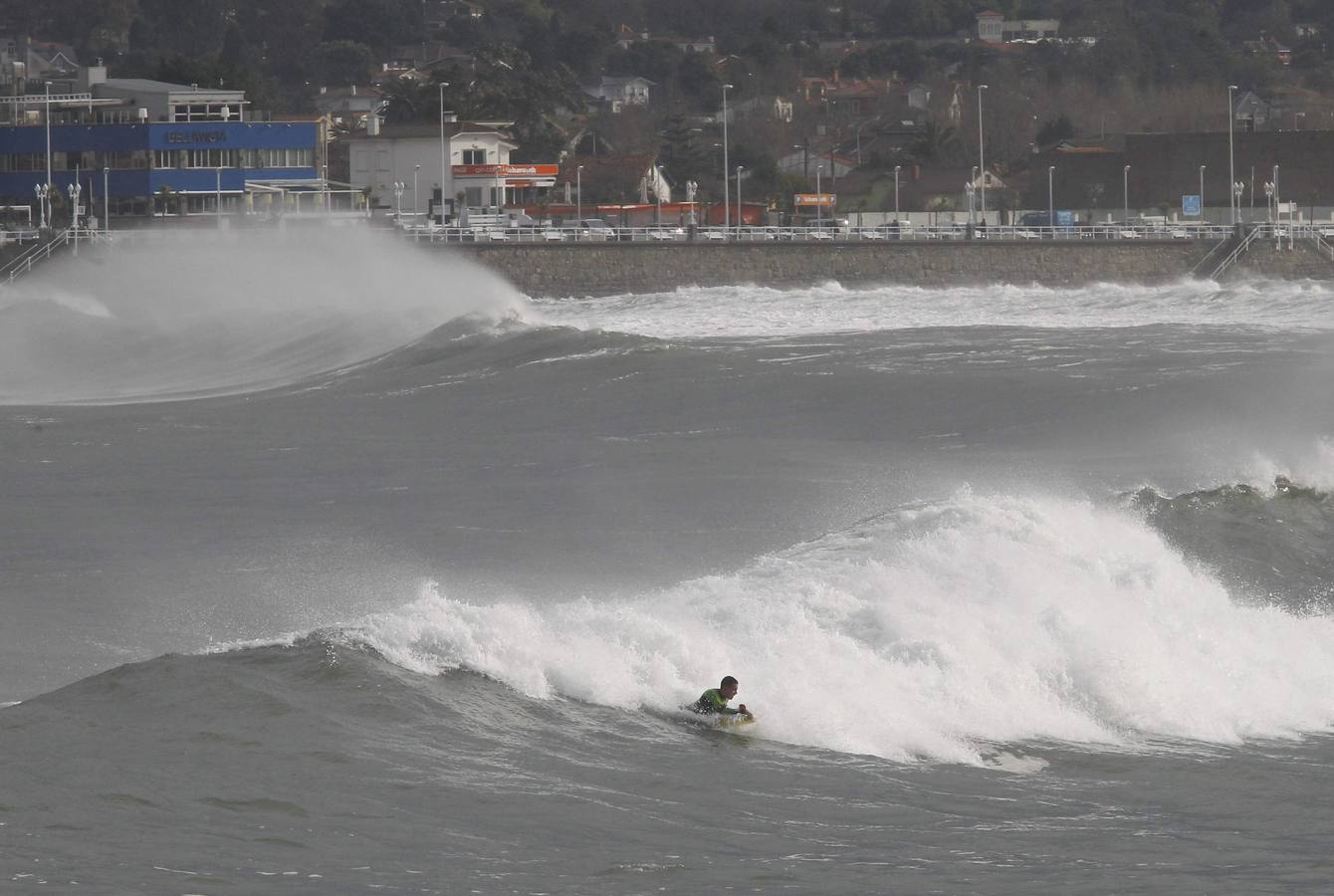 Asturias, en alerta por viento y nevadas