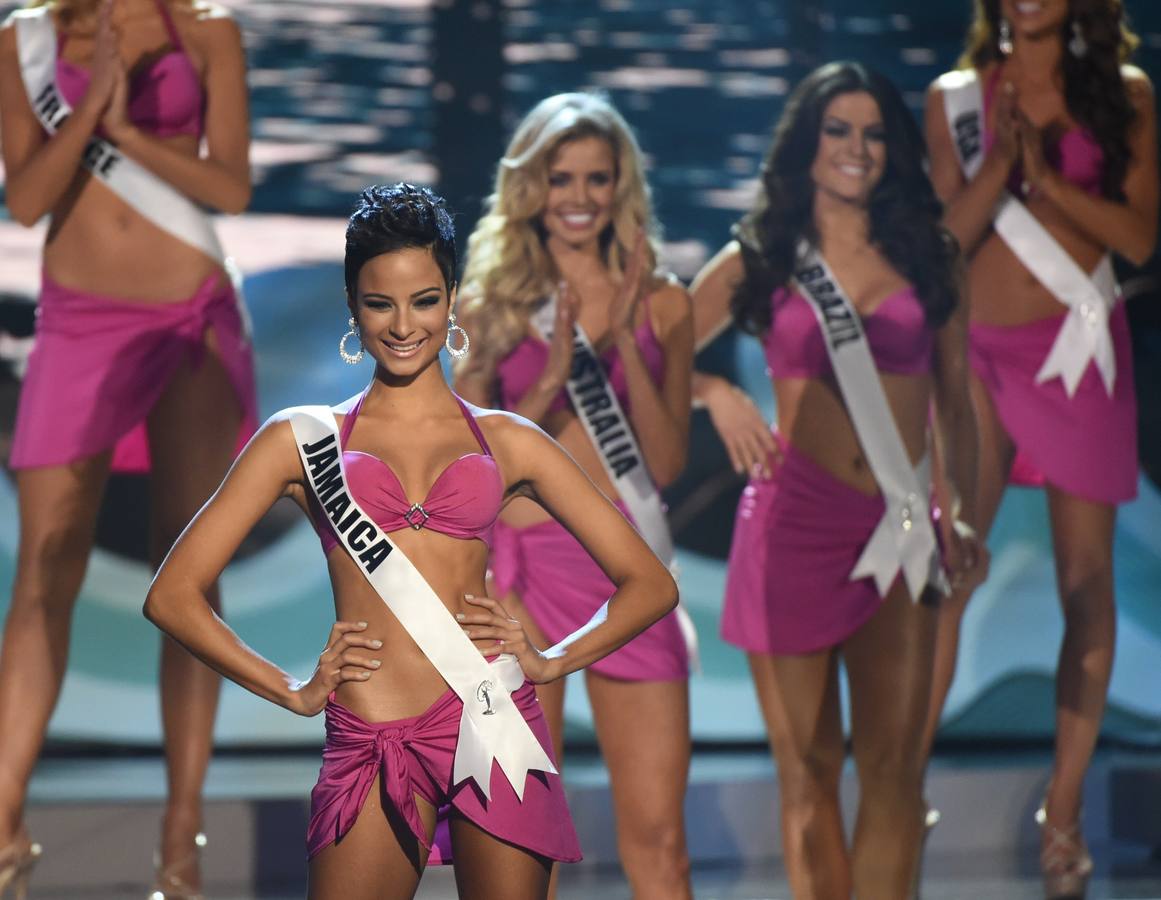 La colombiana Paulina Vega se corona Miss Universo