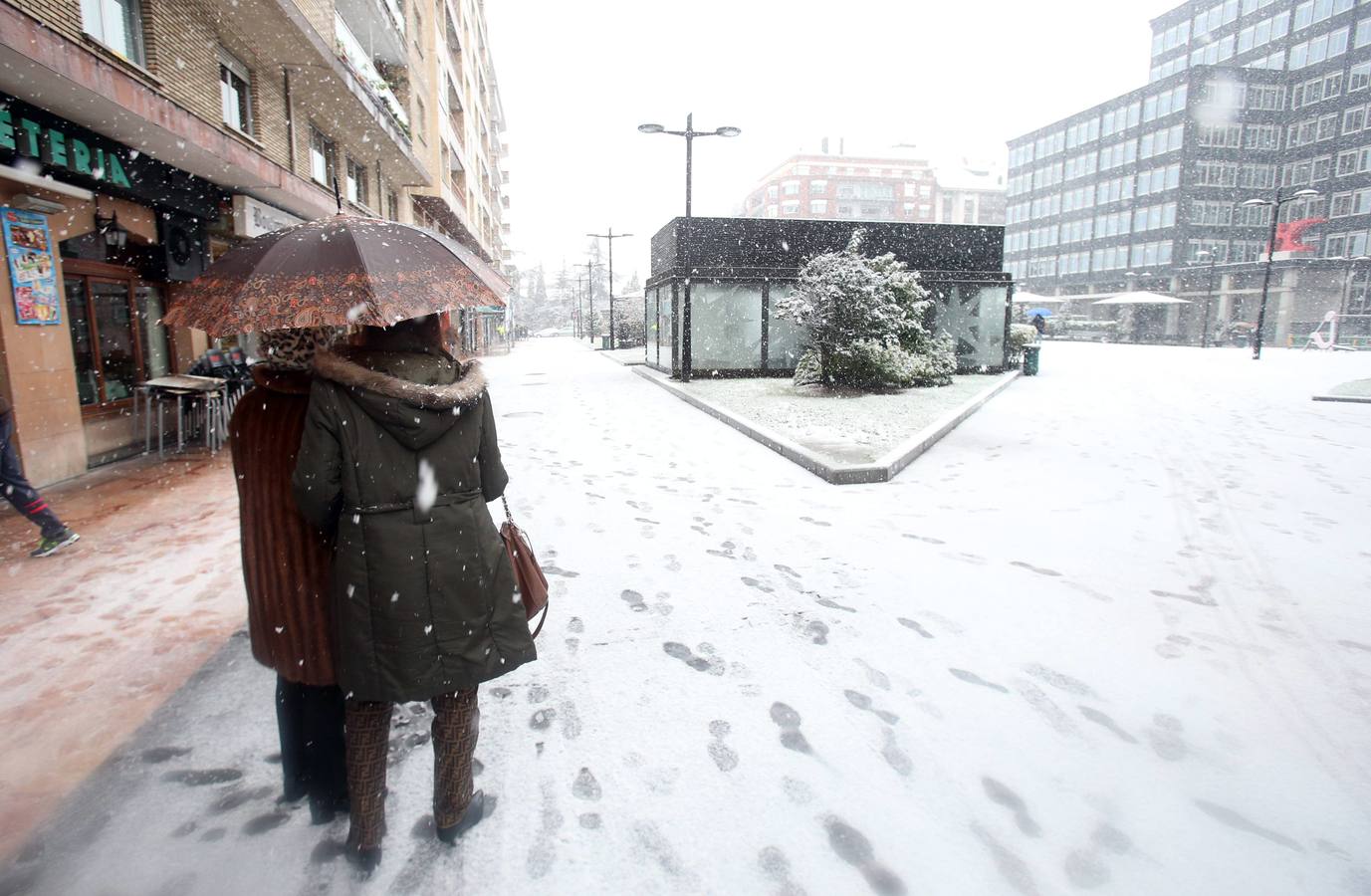 La nieve llega a Oviedo