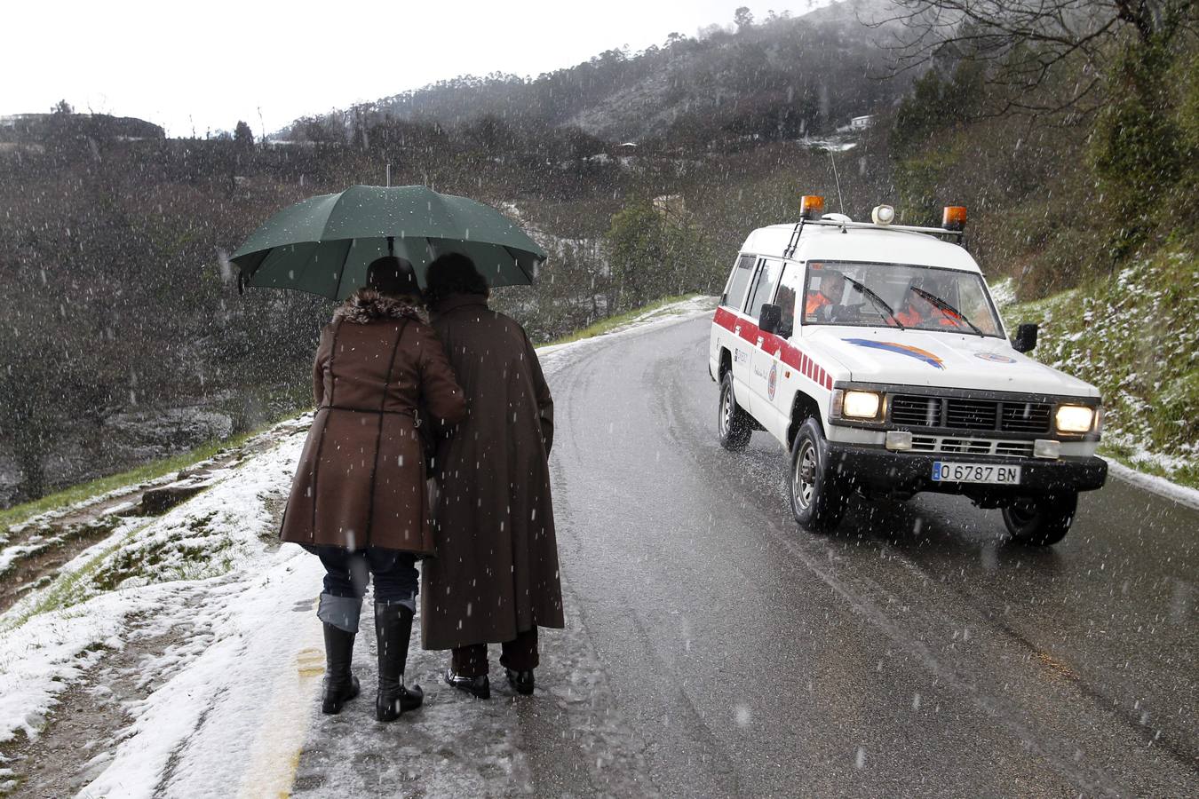 La nieve llega a Oviedo