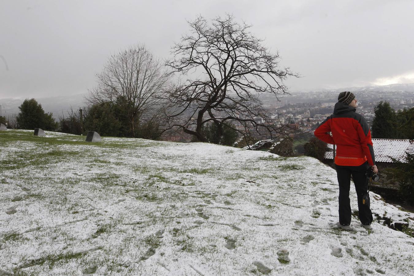 La nieve llega a Oviedo