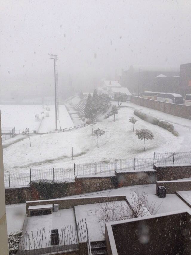 La nieve llega a Oviedo