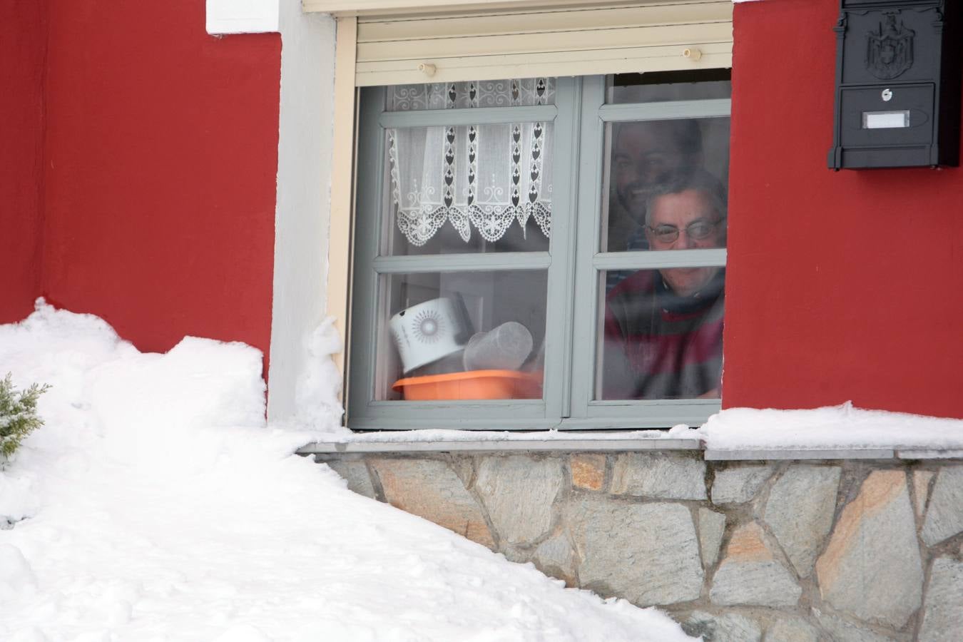 Las espectaculares imágenes que deja el trabajo para limpiar Pajares